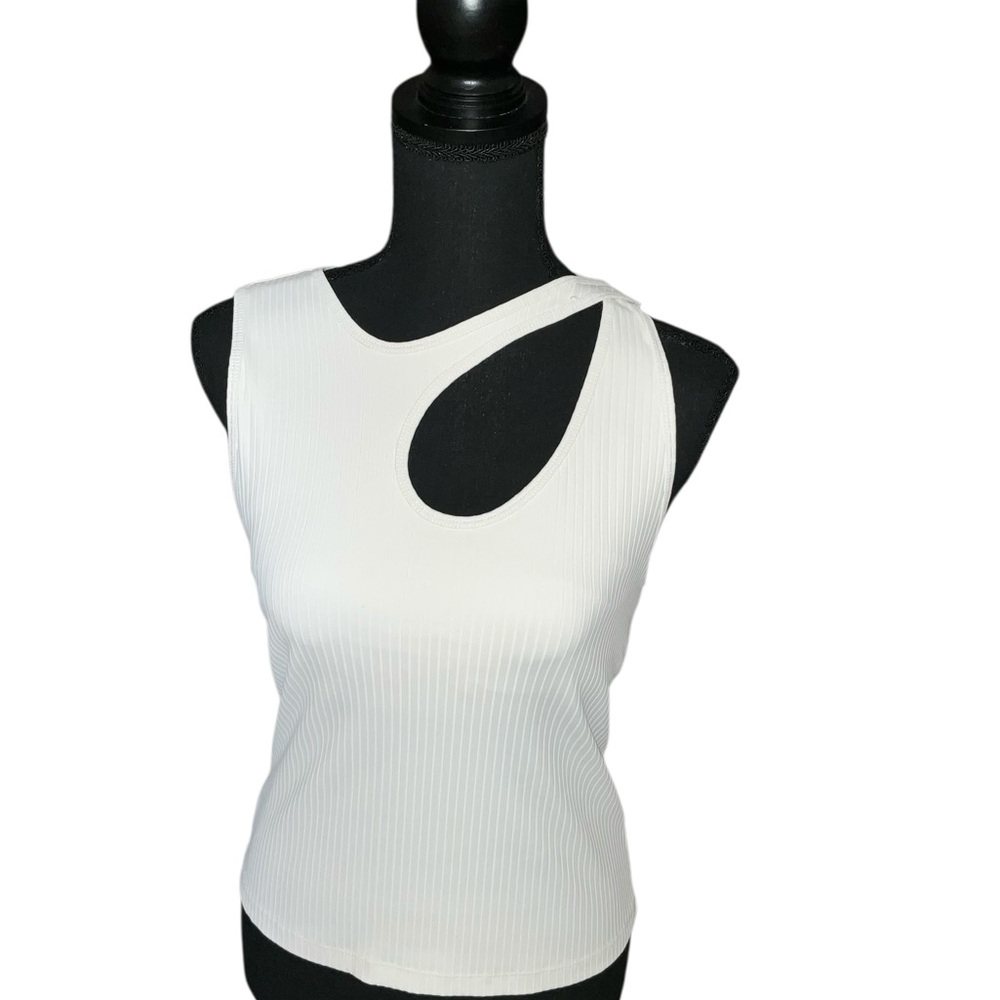 CALIA by Carrie Underwood White Fitted Cutout Tank Top